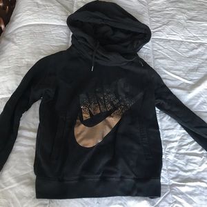 Nike hoodie